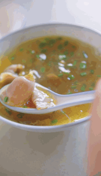 在上海，大概只有这里能喝到五毛一碗的汤