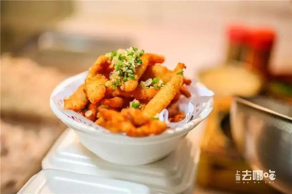 上海人最熟悉的菜市场！100米小巷，全是阿拉从小吃到大的米道！