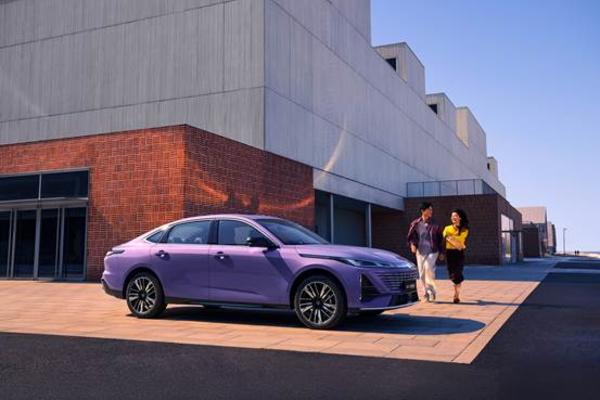 长安逸动-美图5