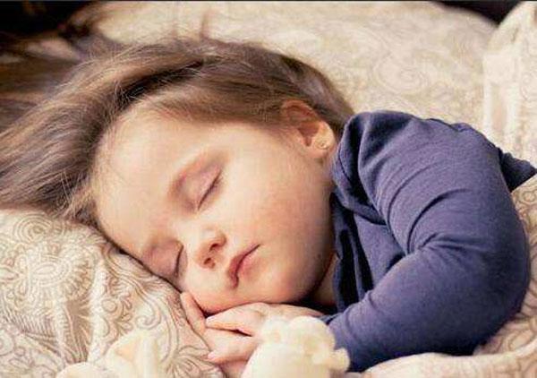 这三种睡眠误区，正在伤害宝宝健康，不想养出“睡渣”的赶紧纠正