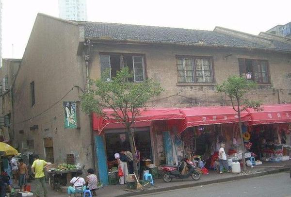 上海的这条街简直就是“早点界”的神话！美食街的泰斗！