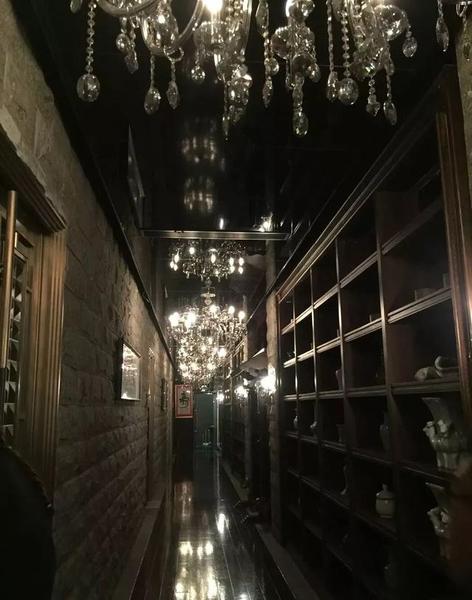 独家揭秘上海史上最贵餐厅，月入5w以下千万别进！看……