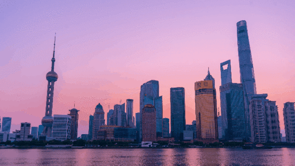 怎么回事?这些“大白”们的照片令无数网友落泪