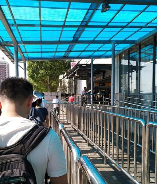 分析上海轨道交通16号线日均客流增长缓慢的原因