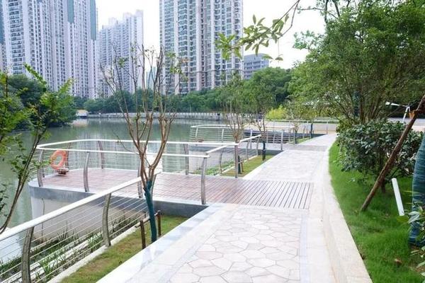快来!一起看看“蝶变”后的苏河水岸→
