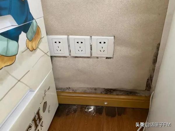 临时门卫、临时围墙……各种“临时”问题,这个商品房小区五年都没解决完?陆老师有话说