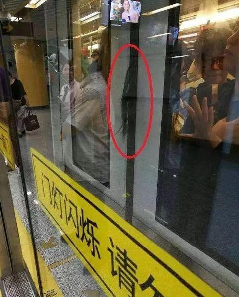 挤！挤！挤！上海地铁最挤的竟是这条线...网友表示不服！