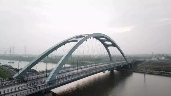 千呼万唤始出来！上海这座大桥要通车啦.....