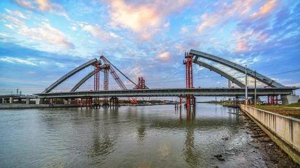 千呼万唤始出来！上海这座大桥要通车啦.....
