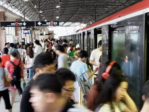 厉害了，我的地铁！上海轨道交通又创下了一个世界之最