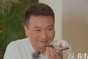 康辉与妻子结婚二十二年甜蜜如初 央视主持们大呼受不了！