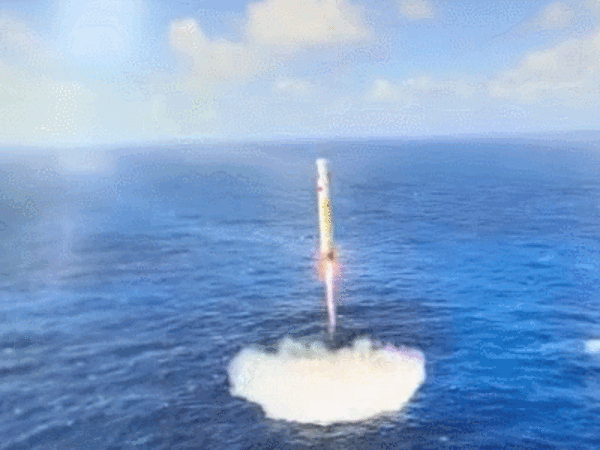 登月!长征十号火箭+梦舟载人飞船首飞成功:现场动图来了