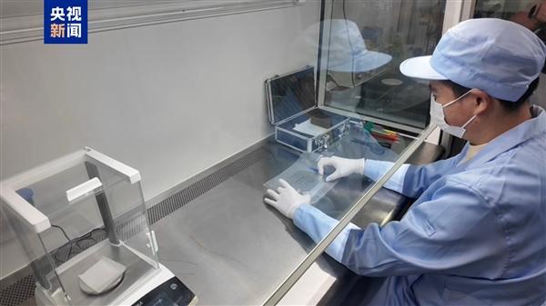 可建月球基地!首批“月壤砖”完成太空实验 状态良好