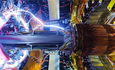 国之重器上新 我国正负电子对撞机升级：性能提升一倍